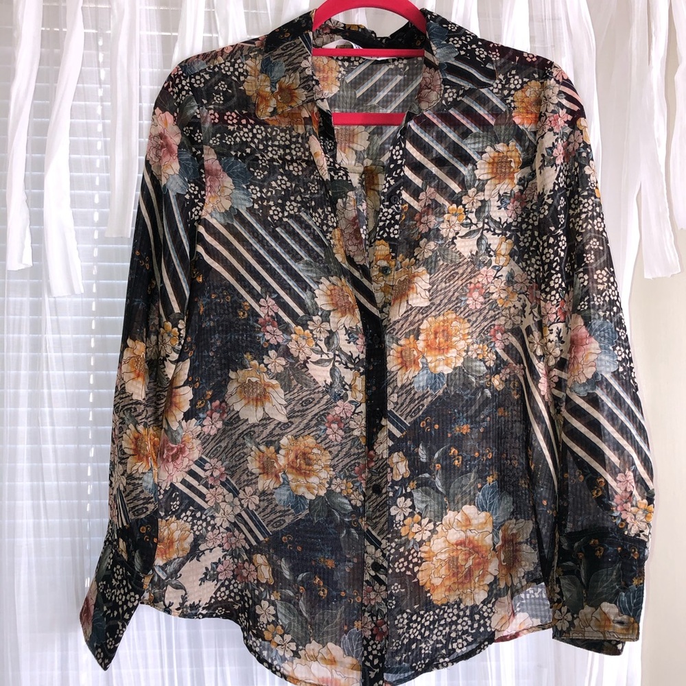 Zara Basic Z1975 Denim Floral Button-Down Blouse